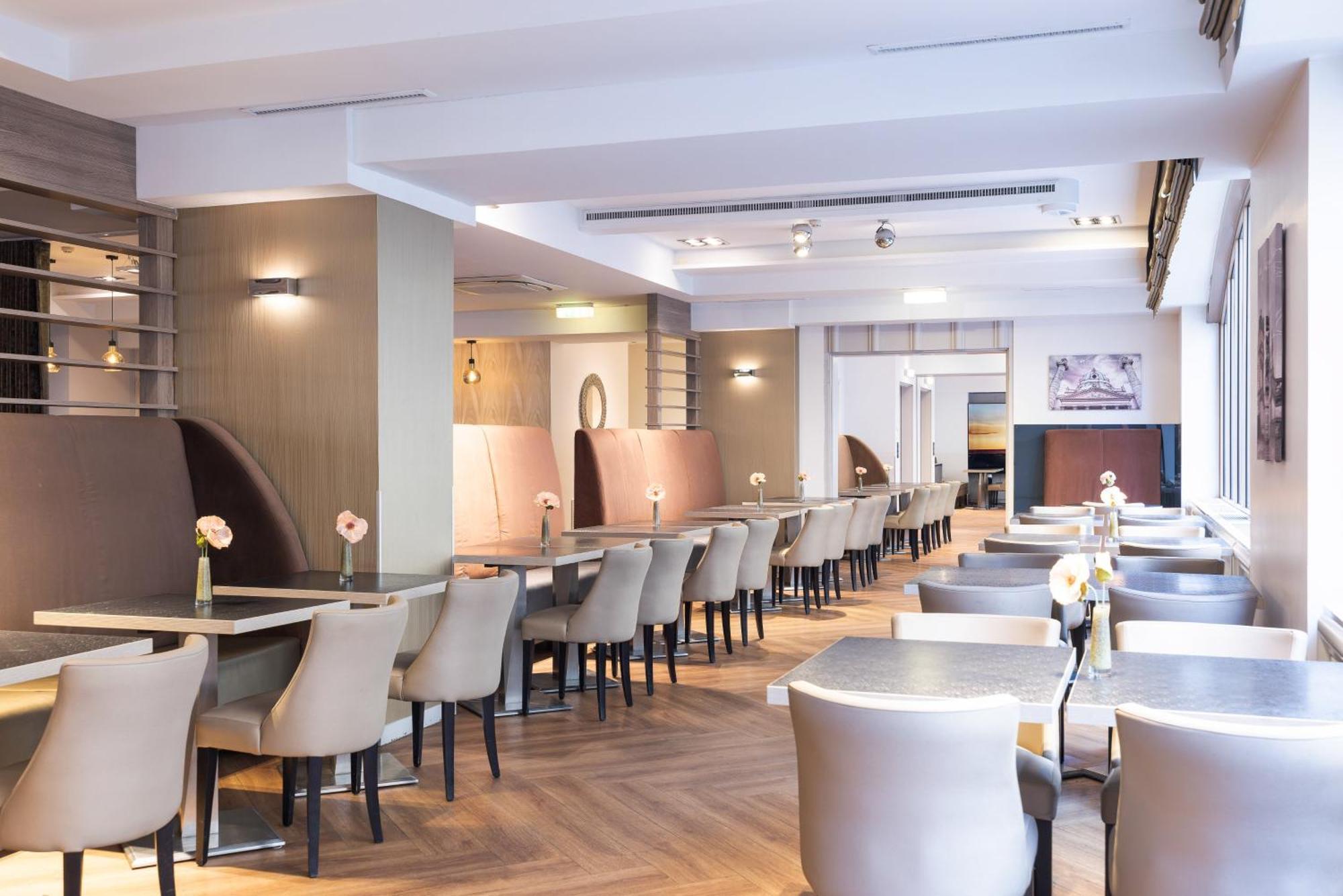 Leonardo Vienna Westbahnhof Hotel Luaran gambar Interior of the restaurant