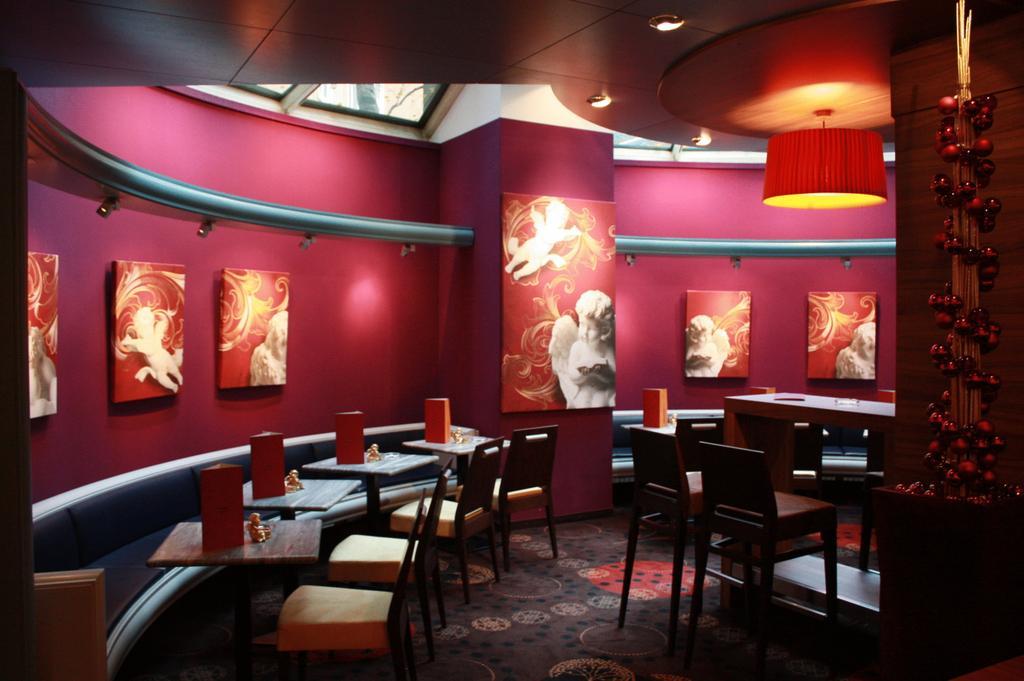 Leonardo Vienna Westbahnhof Hotel Luaran gambar Interior of a restaurant
